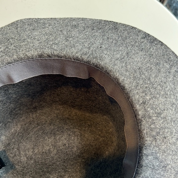 H&M Heather Gray Fedora Hat 100% Felted Wool with Vegan Leather Black Belt EUC‎ - Picture 11 of 16